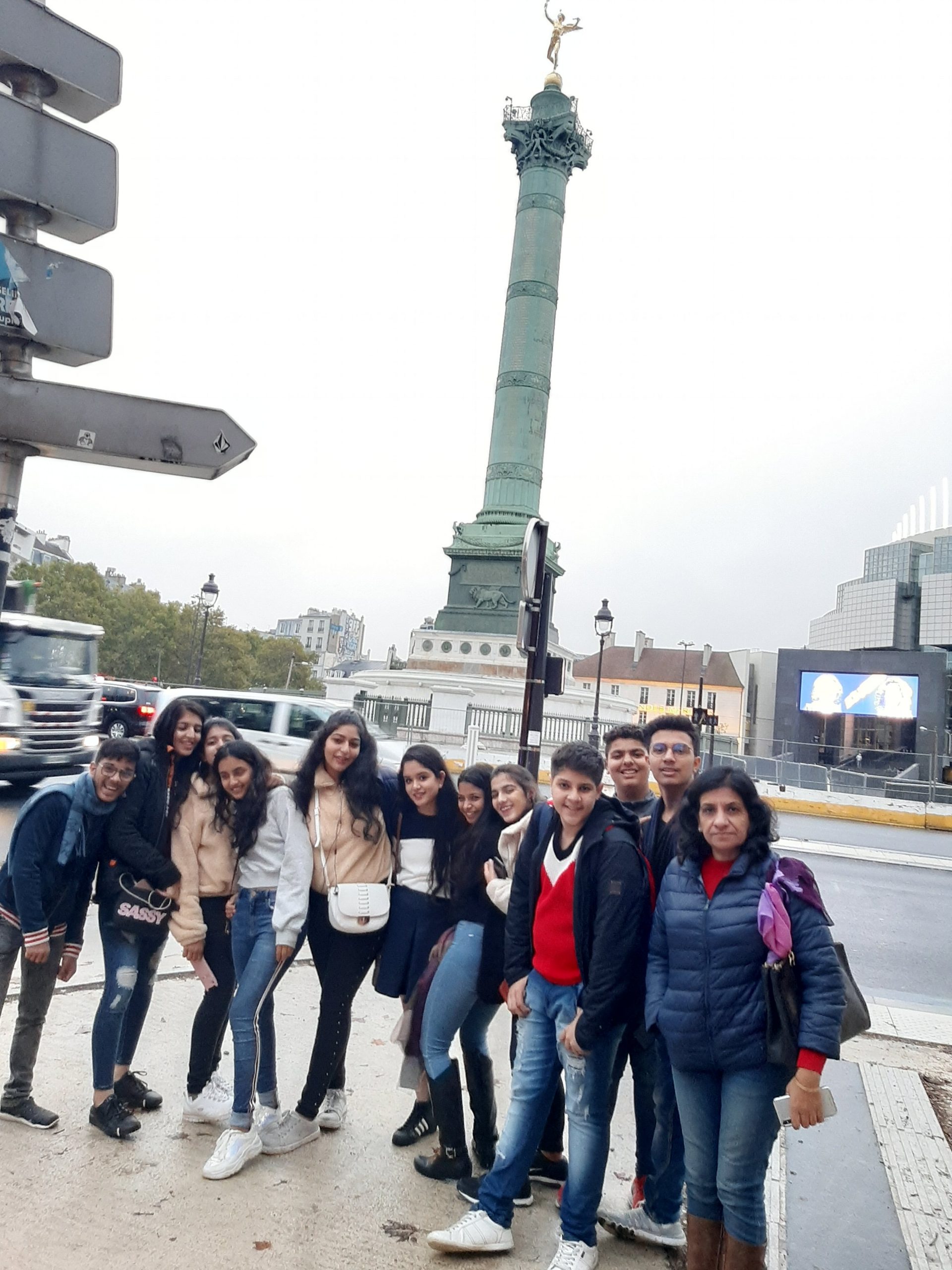 All our exchange programs are incomplete without a 2 days stay in Paris